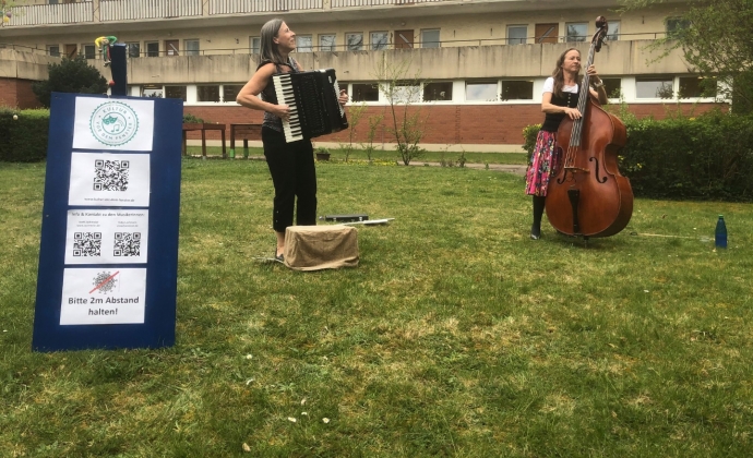 Mit Sicherheits-abstand: Kultur vor dem Fenster - curt Magazin