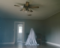 A Ghost Story , Foto Bret Curry, Courtesy of A24
