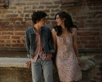 Call Me By Your Name / Timothee Chalamet und Esther Garrel / © Sony Pictures Releasing GmbH