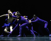 Strawinsky / Staatstheater Nürnberg, Ballet / Foto Jesus Vallinas