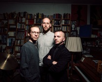 Das Trio Mangàrt jazzt in Straubing