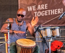 #kultur_erleben, Trommler auf der Bühne beim Afrika Festival Nürnberg, Foto Robert Hackner / Stadt Nürnberg