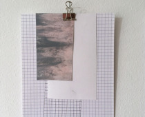 Agnes Ritli, o.T., 2019, Ölpastellkreide auf Papier auf Papier auf Karteikarte, lose geheftet, 21 x 15 cm © und Foto: the artist