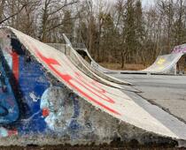 Bissl in die Jahre gekommen: Skatepark am Dutzendteich