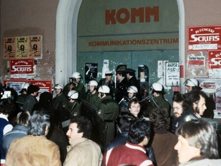 Die Massenverhaftungen im KOMM gingen in die Geschichte ein. Bild: dpa