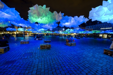 Noch Mal Die Baume Der Blauen Nacht Curt Magazin